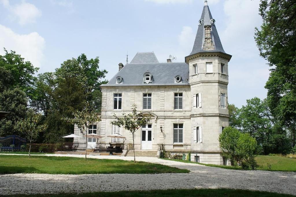 T2 De Charme Dans Un Chateau Layrac Exterior foto